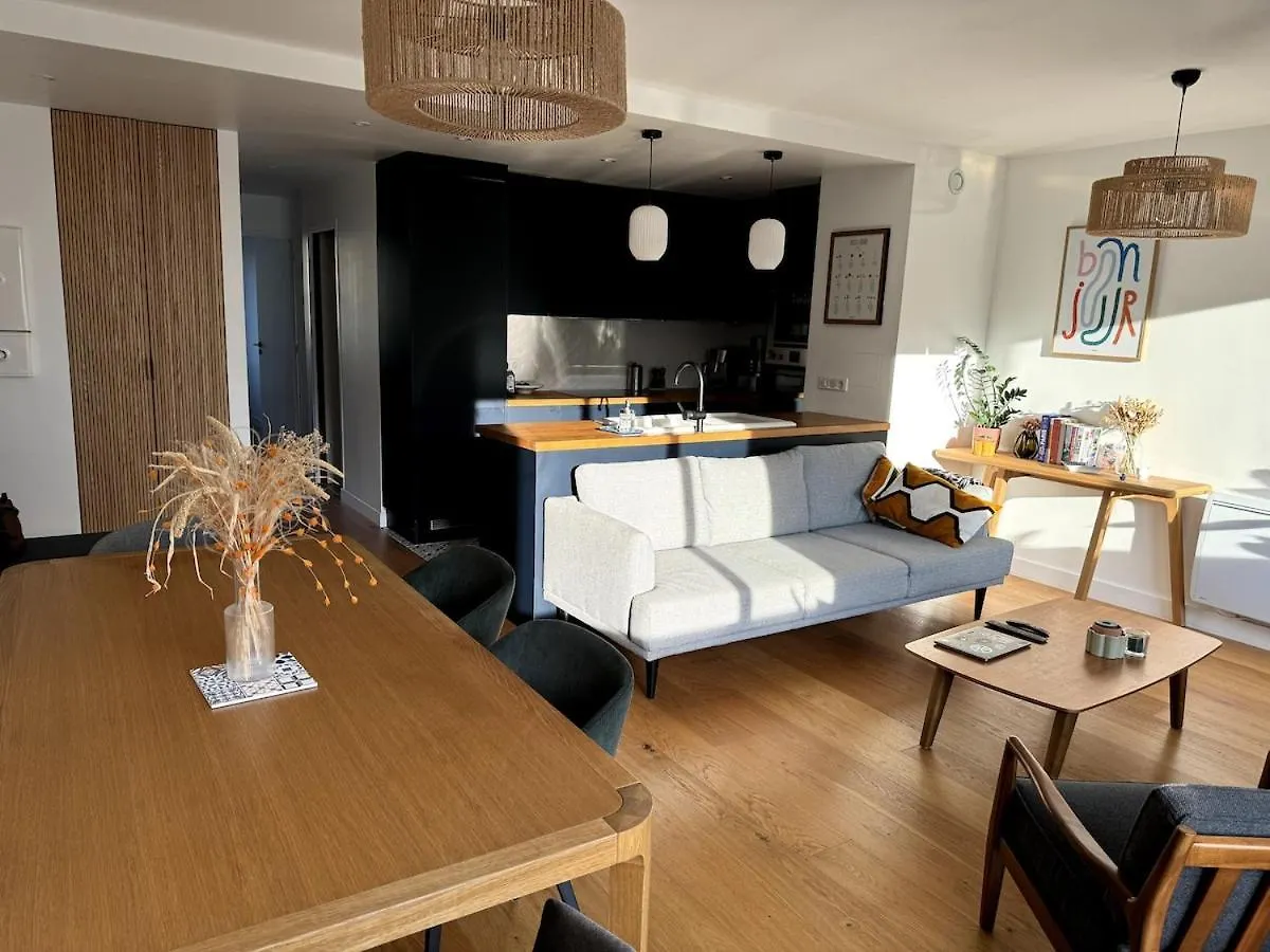 Rebeval 3 - Lb - Cosy And Spacious Flat For 4 Pers Paris Apartment